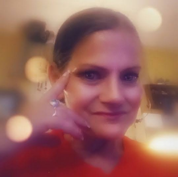 Meet your Posher, Nancy - Picture 2 of 4